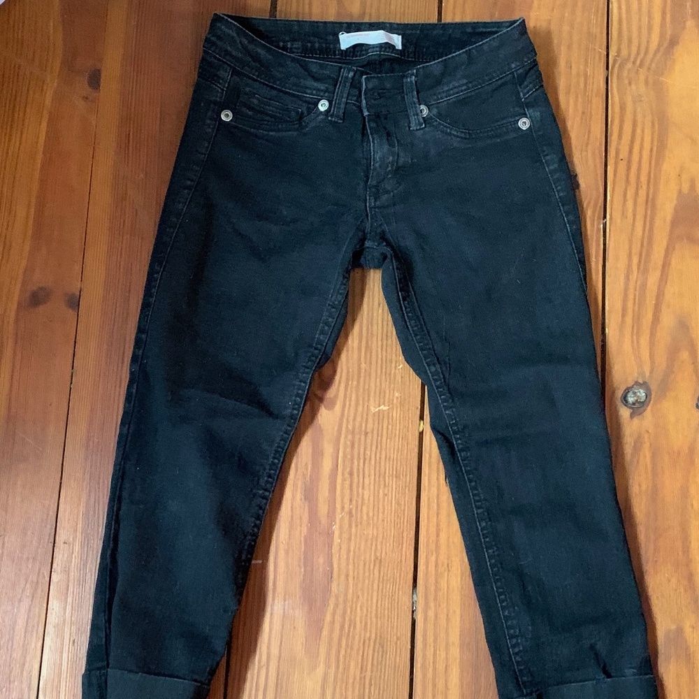 Black Capri Pants